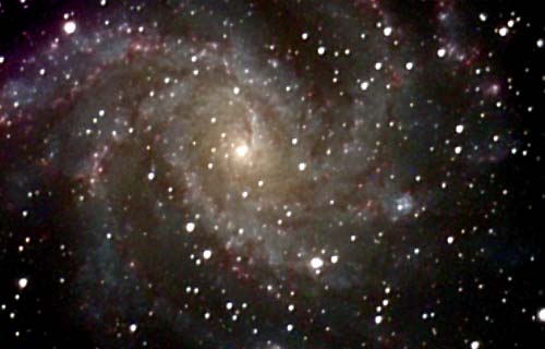 Vrikuva spiraaligalaksi NGC6946:sta