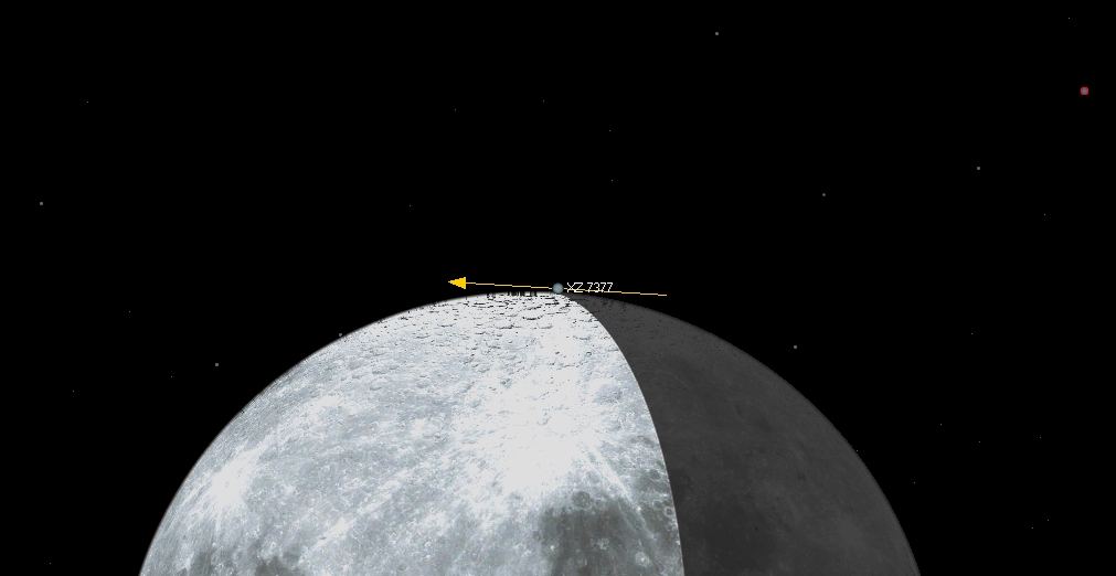 Kuu Oulusta katsottuna. Etel� on ylh��ll� ja it� oikealla.