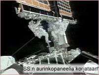ISS:n aurinkopaneelia korjataan