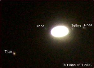 Saturnuksen kuita digikameralla 16.1.03