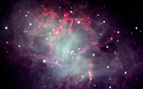 Supernovaj��nne Messier1 aktiivioptiikalla kuvattuna.