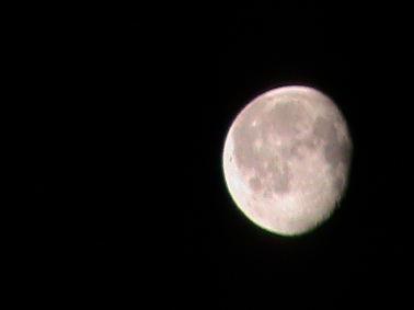 Kuu_11.7.09.jpg (115K)