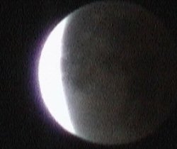 kuu2.jpg (62K)