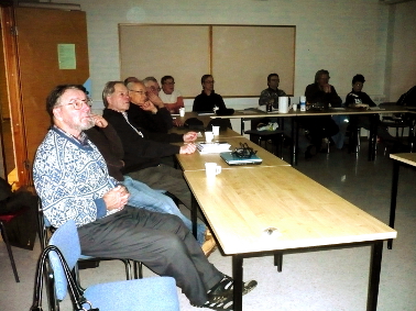 040120112376p (133K)